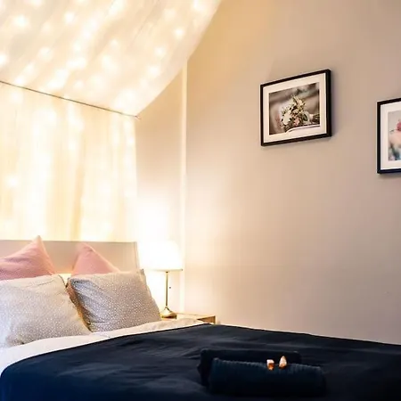 Vintage Dream Near The Center Of